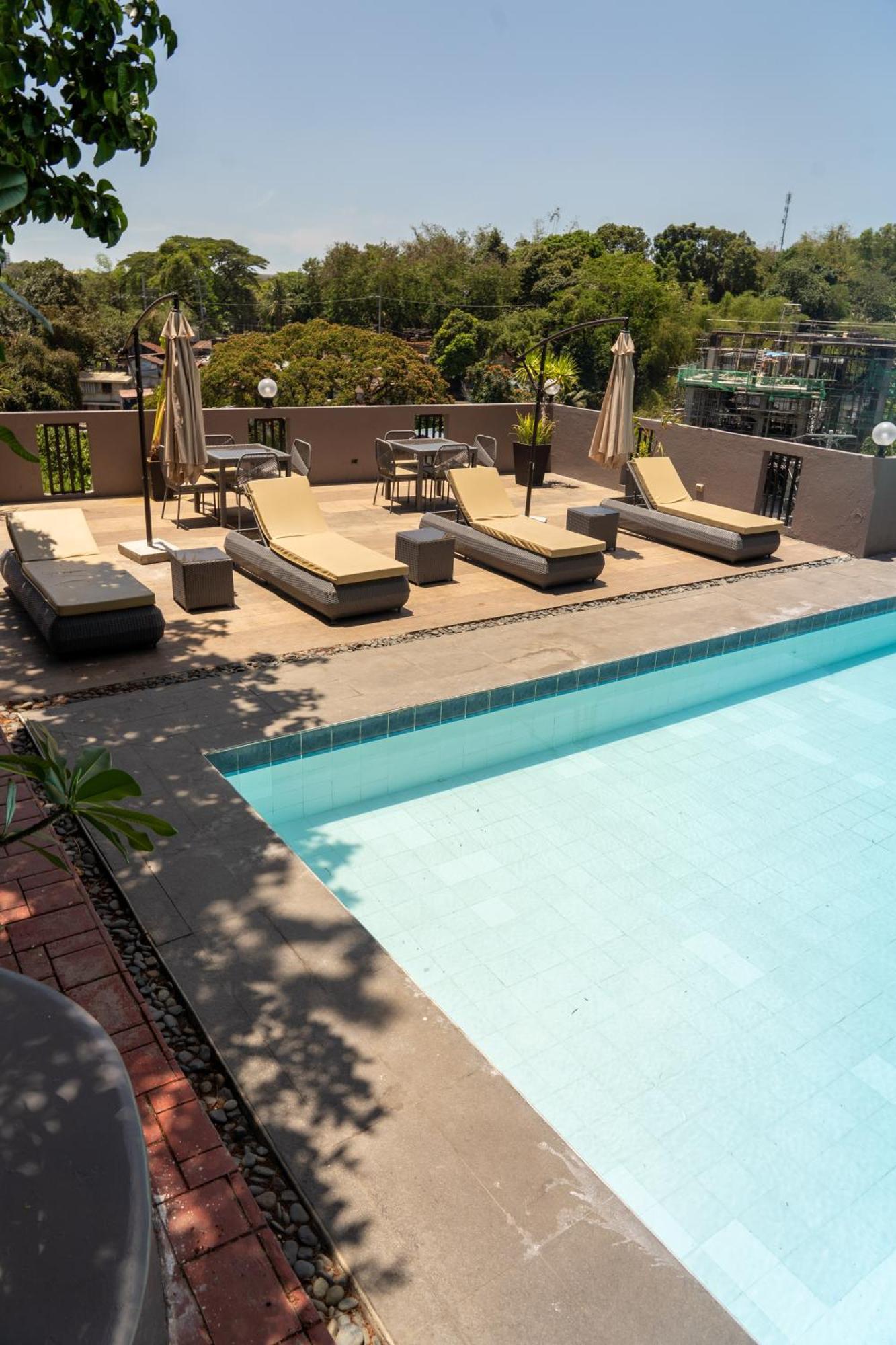 Altaroca Mountain Resort Antipolo Exterior photo